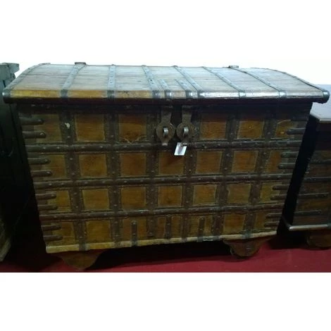 BISCOTTINI Vieux Coffre En Bois Et Fer Aux Dimensions L108 XPR65xH82 Cm 3 BISCOTTINI Vieux Coffre En Bois Et Fer Aux Dimensions L108 XPR65xH82 Cm